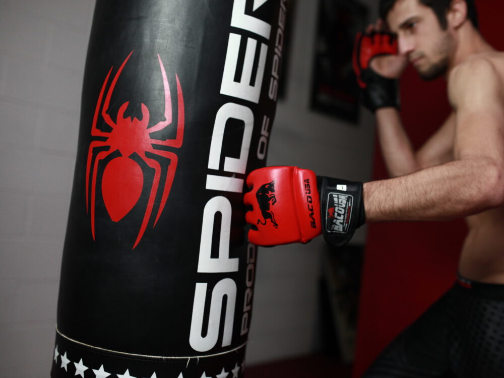 Custom MMA & BJJ Rash Guards: The Complete Buyer’s Guide for Gyms and Academies